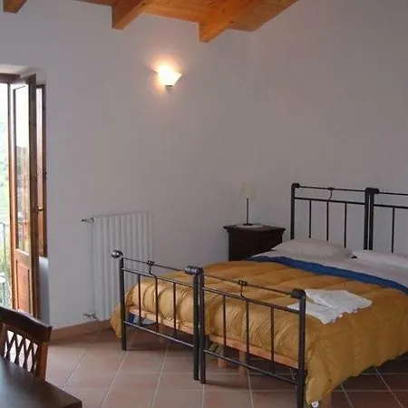 Casale Francesca Εξοχικό σπίτι *